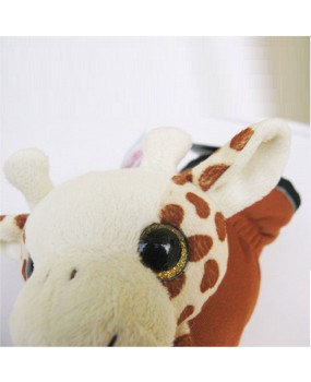 playful mittens with giraffe - M34